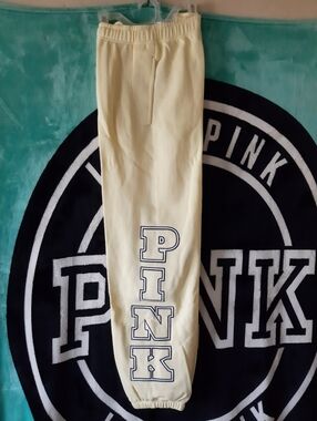 Vs Pink Jogger Lot